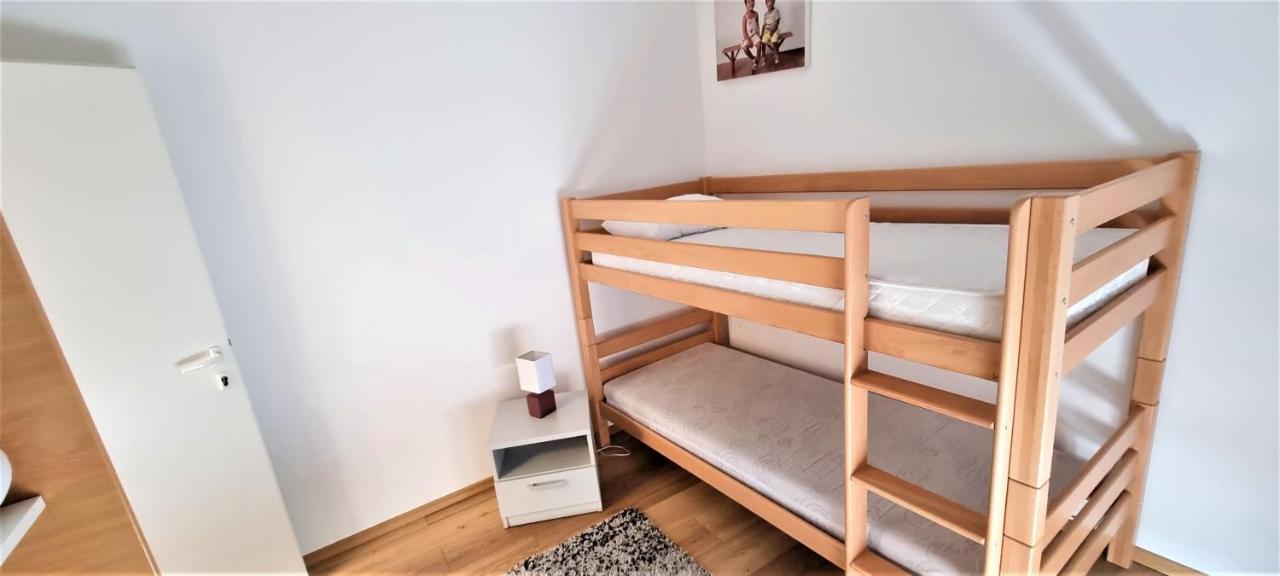 נובליה Apartments Prince & Tiffany מראה חיצוני תמונה