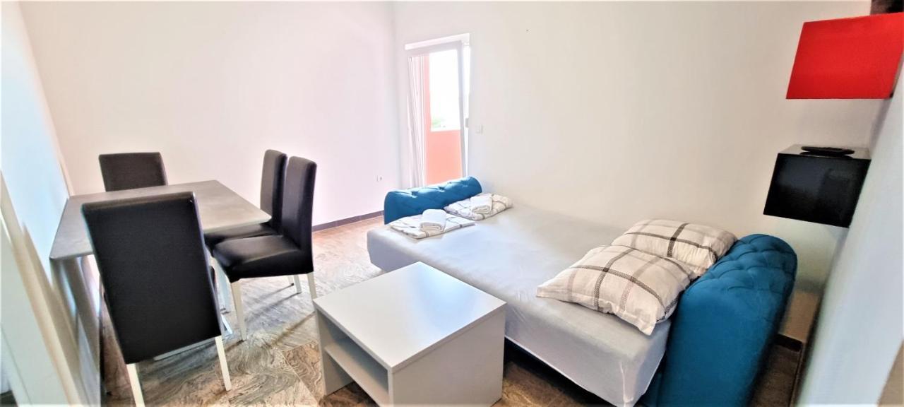 נובליה Apartments Prince & Tiffany מראה חיצוני תמונה