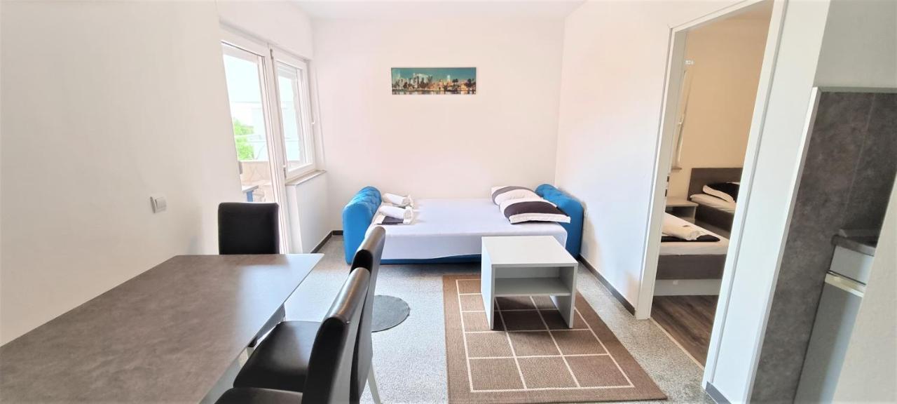 נובליה Apartments Prince & Tiffany מראה חיצוני תמונה